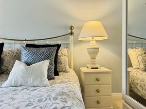 Photo 8- click for photo gallery